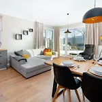 Everysky - Izerska 8 *