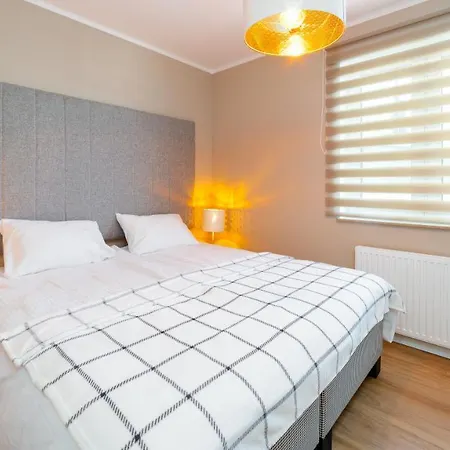 Everysky - Izerska 8 Apartament *