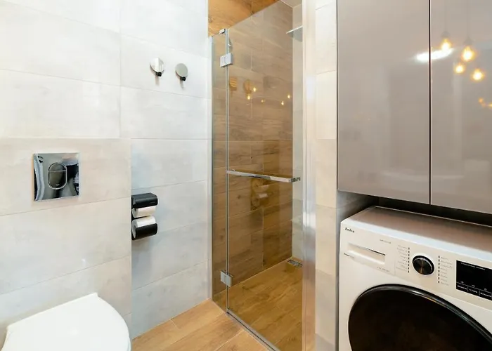 Everysky - Izerska 8 Апартаменты *