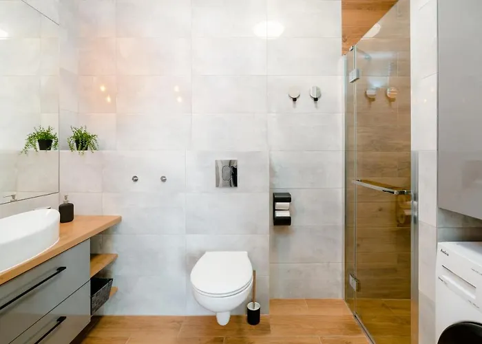 Апартаменты Everysky - Izerska 8 *