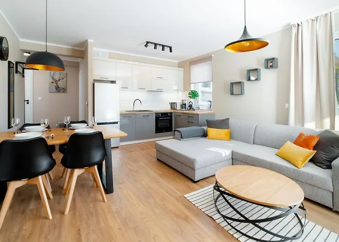 Апартаменты Everysky - Izerska 8