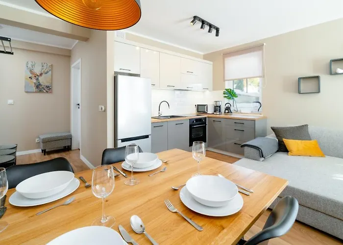 Апартаменты Everysky - Izerska 8